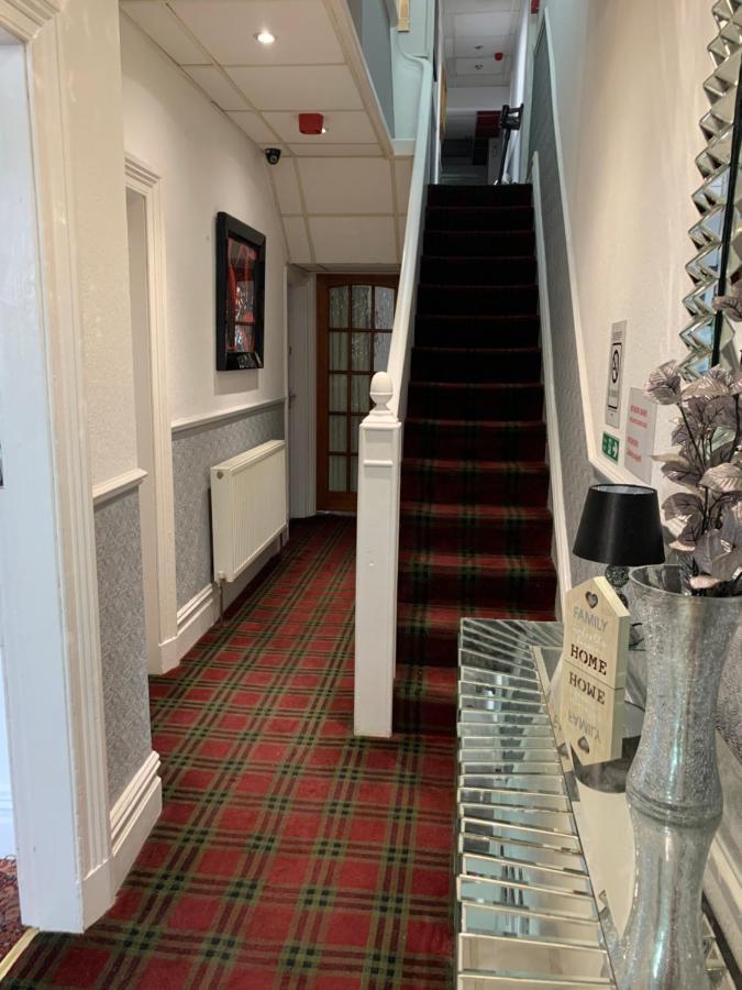 Cadeby Guest house 3*